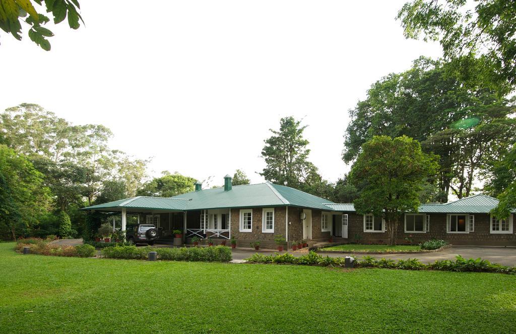 Monica Garden Bungalow Vālpārai Exteriör bild
